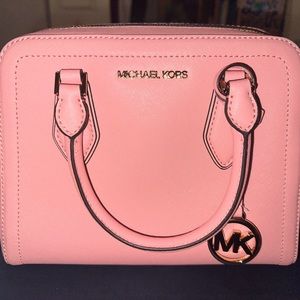 Michael Kors ayden